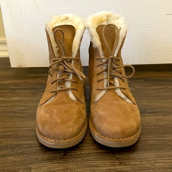 Ugg Quincy boot - Picture 8 of 9